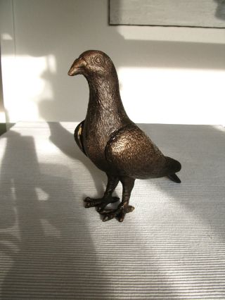Brieftaube A.  Metall Taube Eisen Dekoration Vogel Skulptur Pokalobjekt Bild