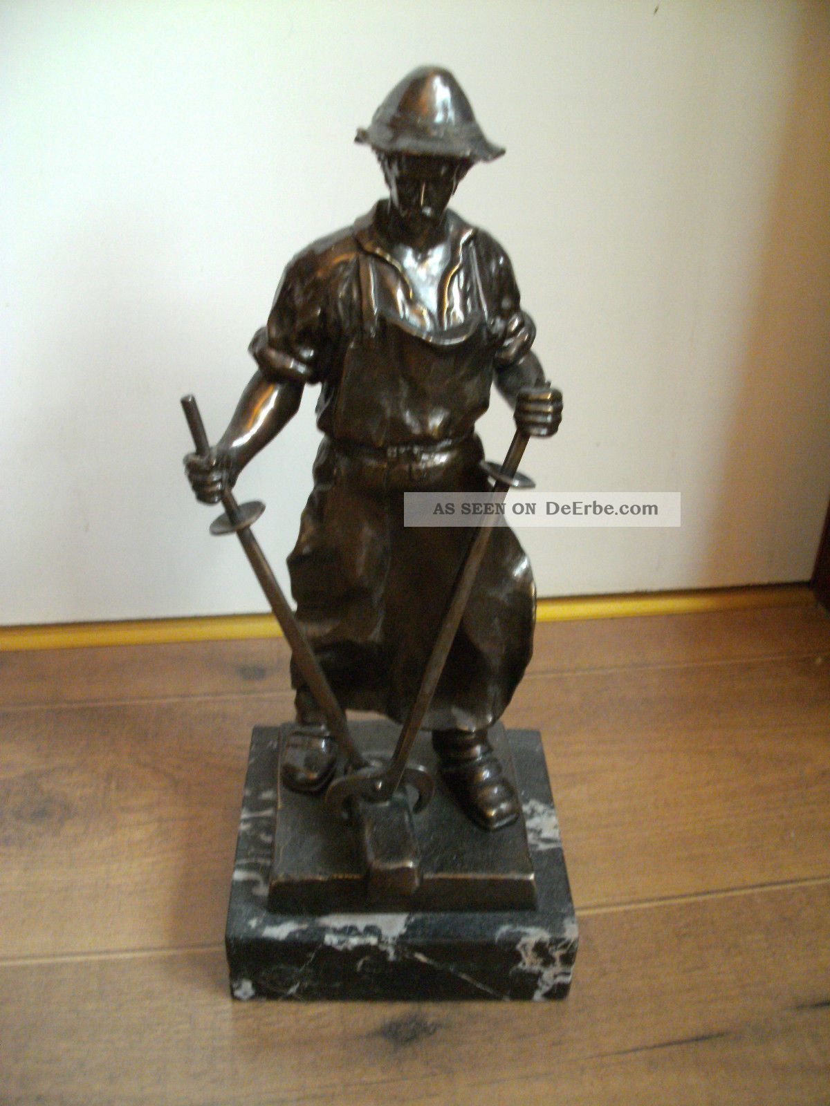 Alte Bronze Statue,  Hüttenarbeiter Auf Marmorsockel Aus Bronze Höhe 37 Cm Bronze Bild