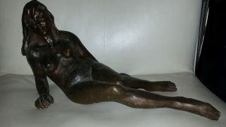 Bronzefigur 