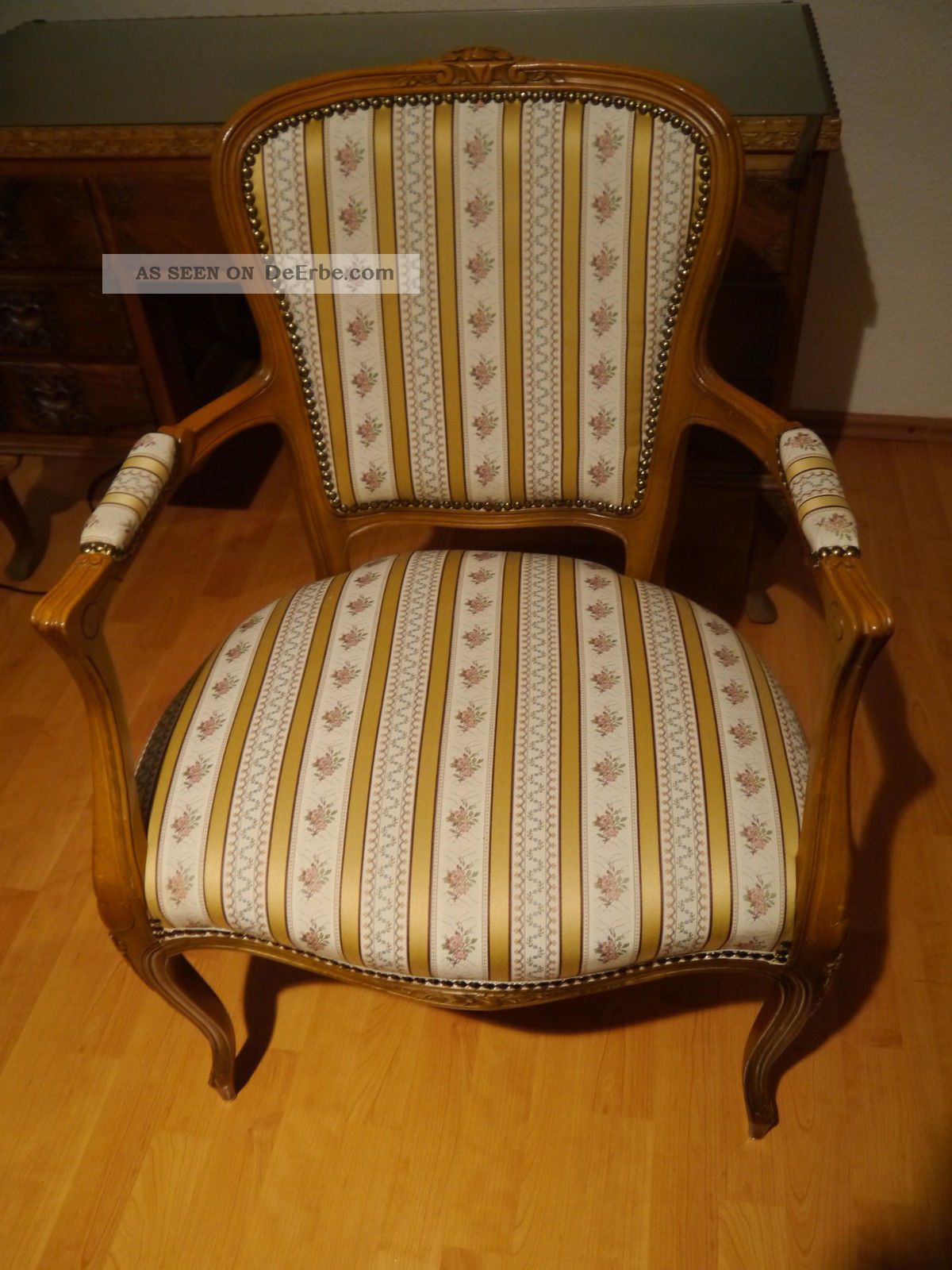 Stuhl Mit Schnitzereien In Biedermeier - Stil - Sehr Gepflegt - Vermutl.  Kirsche Stühle Bild