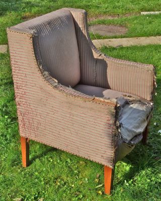 Schöner Biedermeier Sessel Ohne Bezug Polsterung Ok Zur Restaurierung Bild