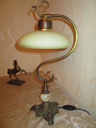Gute,  Schöne Jugendstil - Tischlampe Aus Privater Sammlung Bild