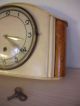Mechanische Uhr Mit Pendel,  Uhr,  Wanduhr,  Alte Uhr,  Küchenuhr,  Küchenwanduhr, Gefertigt nach 1950 Bild 2