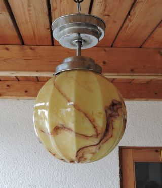 Alt Bauhaus Art Deco Lampe Deckenlampe Glas Mamoriert Gerippt Getreppte Fassung Bild