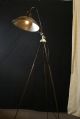 Tripod - Lampe - Stehlampe,  Stativlampe,  Anstrahler,  Im Bauhausstil Gefertigt nach 1945 Bild 3