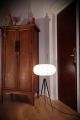 Cocoon Tripod Steh Lampe Mid Century Design Moon Loft Stativ Antik 60 Geschenk Gefertigt nach 1945 Bild 7