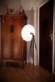 Cocoon Tripod Steh Lampe Mid Century Design Moon Loft Stativ Antik 60 Geschenk Gefertigt nach 1945 Bild 8