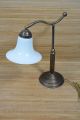 Schreibtischlampe Berliner Tischlampe Bogenleuchte Sekretärlampe Messing Glas Gefertigt nach 1945 Bild 3