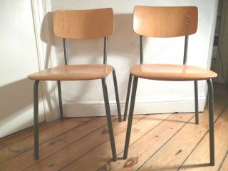 2x Antiker Schul - Stuhl,  50er,  60er,  Stühle,  Antik,  Holz,  Metall,  Stahlrohr Bild