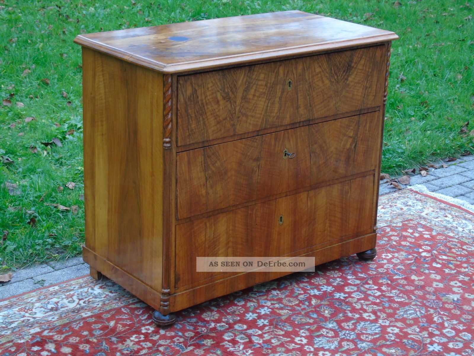 Biedermeier Kommode Um 1850 Nussbaum Schöne Anrichte 3 Schübe Antike Originale vor 1945 Bild
