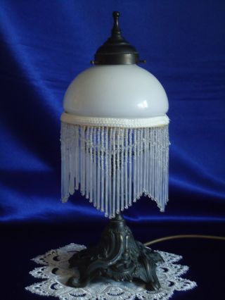 Jugendstil Messing/milchglas Tischlampe Tischleuchte Mit Glasfransen 36cm Bild