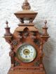Alte Uhr Kaminuhr Mit Türmchen Und Allerlei Verzierungen,  Wird Aufgezogen,  Läuft Antike Originale vor 1950 Bild 5
