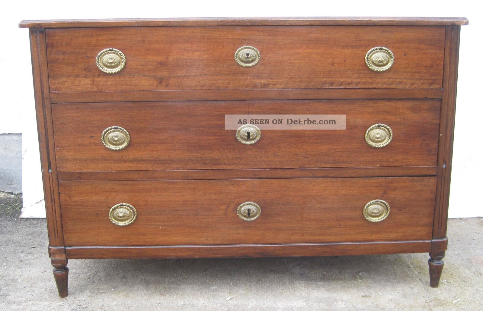 Biedermeier Kommode Mit Drei SchÜben - Nußbaum - Ca 1800 Antike Originale vor 1945 Bild