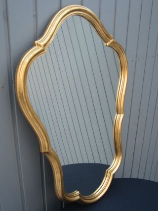 Wunderschöner Spiegel Mit Goldenem Holzrahmen - Barock - Wandspiegel Bild