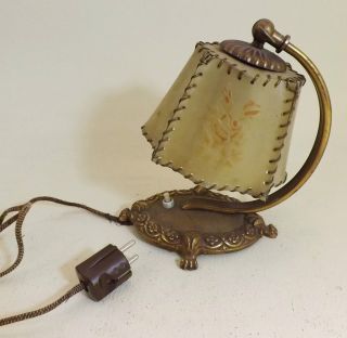 Nachttischlampe,  Antik - Metallguß Bild