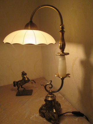 Wunderschöne,  Gepflegte Jugendstil - Tischlampe Aus Privater Sammlung Bild