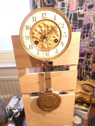 Antieke Wanduhr Uhrwerk Om 1900 Mit Halbe Und Volle Stundenschlag Von Junghans Bild