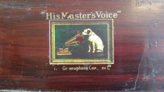 Altes Grammophon His Masters Voice,  2 Trichter Bild