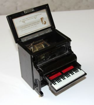 Spieluhr Modell Klavier Schmuckkasten Schatulle Box Schwarz Piano Sonata Ringe Bild