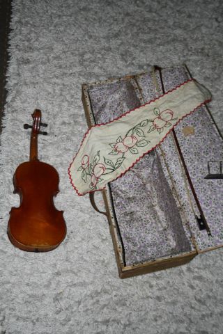 Geige Kindergeige Kinder Kind Musikinstrument Musik Uralt Rarität Selten Koffer Bild