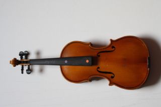 Eine 1/8 Geige/violine Zum Reparieren No 2 Bild
