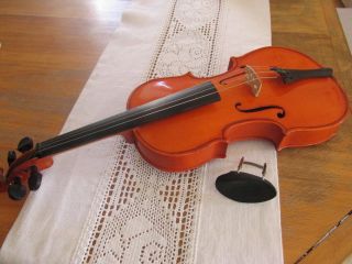 Ältere Violine,  Kindergeige Mit Zettel,  Koffer Und Bogen,  Dachbodenfund Bild