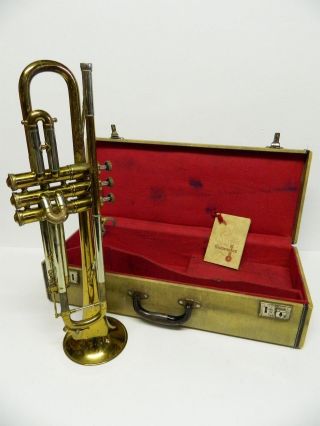 Trompete,  Selmer Invicta,  Modell 55 Zertifikat Nr 5299,  Jahr 1956,  Sammlerstück Bild