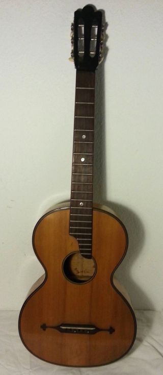 Alte Gitarre Bild