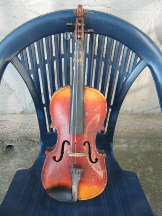 Alte Kleine Geige,  Restaurierungsbedürftig Bild