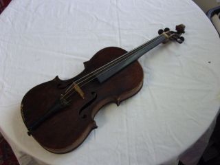 Historische Geige Aus Dachbodenfund   (6) Bild