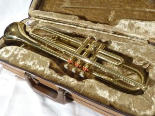 Trompete,  Imperial,  B - Stimmung,  Sehr Gepflegt,  Mit Koffer. Bild