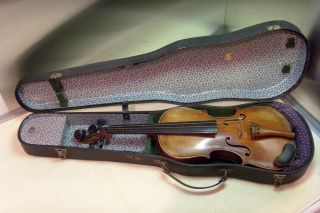 Alte Geige,  3/4,  Alte Violine Bild