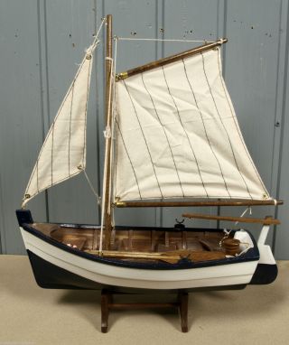 Deko Fischerboot / Segelboot Aus Holz Mit Segel Ca.  34 X 30cm (5141) Bild