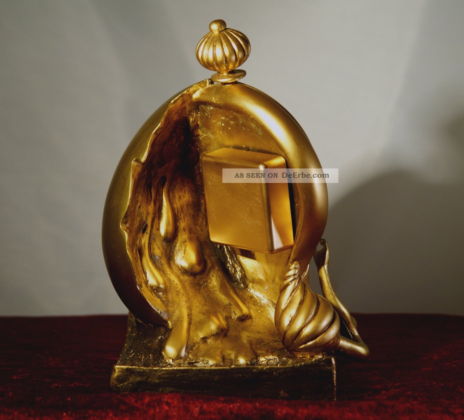 Skulptur Uhr Dali Surrealismus