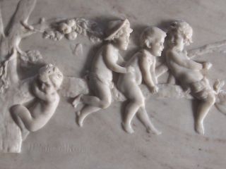 Helmuth Schievelkamp (berlin 1849 -) Spielende Nackte Kinder Auf Apfelbaum Marmor Bild