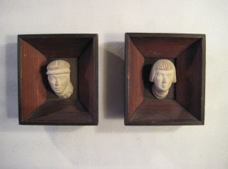 Frauenkopf Und Männerkopf Aus Dem Wawel (?) Ungewöhnliche Miniaturen Bild