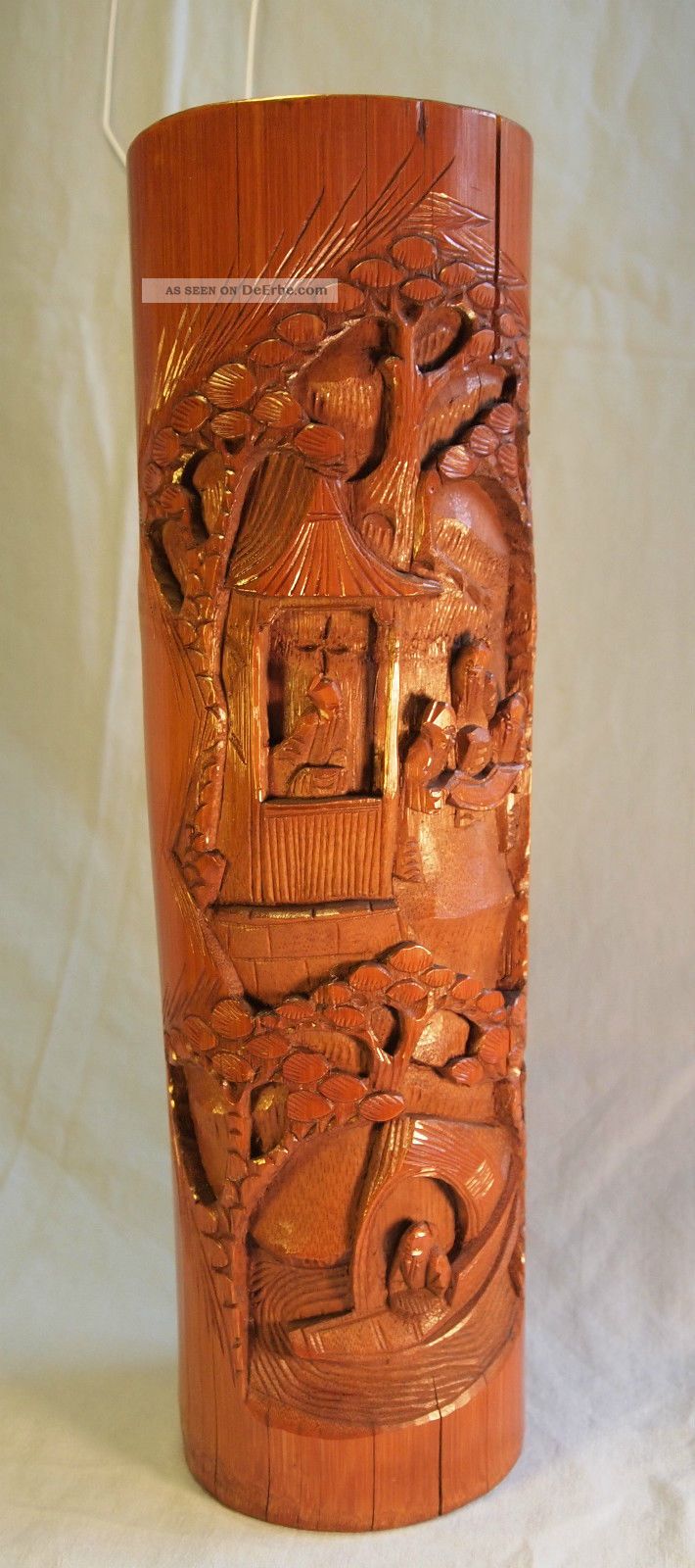 China,  Asien Großer Alter Geschnitzter Pinselbecher Aus Bambus Carved Brush Pot Entstehungszeit nach 1945 Bild