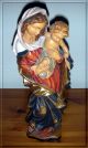 Madonna Aus Holz - Und Andere Christl.  Figuren - Geschenke 1950-1999 Bild 1