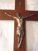 Konvolut Devotionalien: Kruzefix,  2 Heiligenbildnissen Um 1900 Skulpturen & Kruzifixe Bild 2