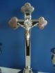 Kruzifix/ Altar Kreuz Mit 2 Sehr Schönen Kerzenhaltern (messing/ Nickel?) Skulpturen & Kruzifixe Bild 1