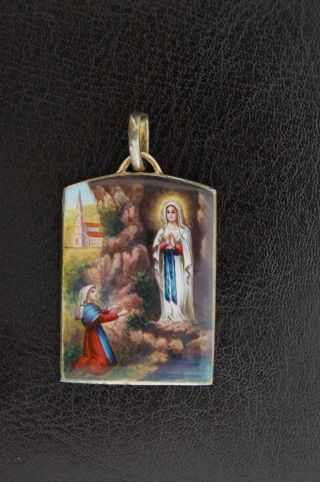 Miniaturmalerei Notres Dames Lourdes Anhänger Gold Transluzid Emaille 1900 Traum Bild