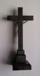 Einfaches Tischkreuz Mit Korpus Jesus & Inri Schild - Holzkreuz Standkreuz Kreuz Skulpturen & Kruzifixe Bild 3