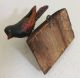 Holzvogel Auf Baumscheibe,  Antike Schnitzarbeit,  Handbemalt - Sammlerstück Volkskunst Bild 4