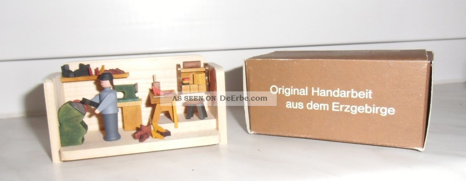 Schuster - Werkstatt ; Miniaturen Handwerkskunst Aus Dem Erzgebirge Objekte nach 1945 Bild