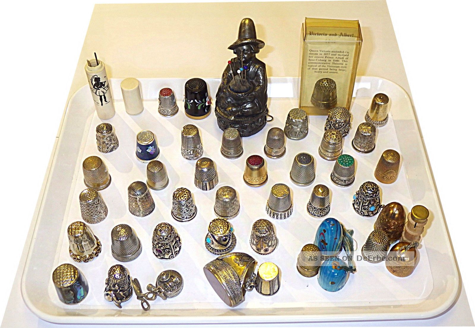 Fingerhut Sammlung Silber Beachtlicher Umfang 38 St. ,  Nadelkissen,  Bakelit Nadeld. Nähutensilien Bild