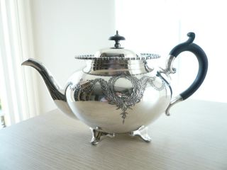 ♛ Herrliche Englische Silber Teekanne 