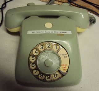 Altes Drehscheibentelefon Telefon Schnurgebunden Old Telephone Wählscheibe Hh Bild