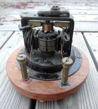Modell - Elektromotor Für Unterricht Um 1920 Bild