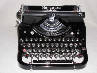 Antike Reiseschreibmaschine Mercedes Selekta,  Mechanical Typewriter Bild