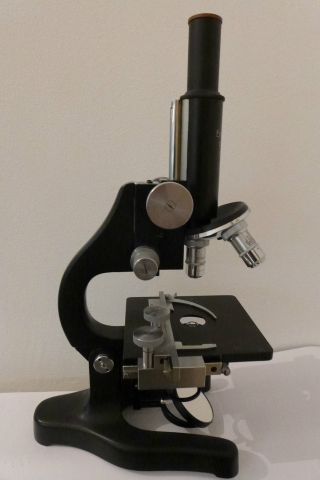 Mikroskop Ernst Leitz Wetzlar Bild